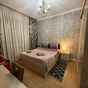 Old Apartments1 아파트